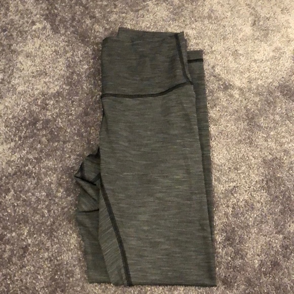 Lulu lemon wunder under 25” - Picture 4 of 4